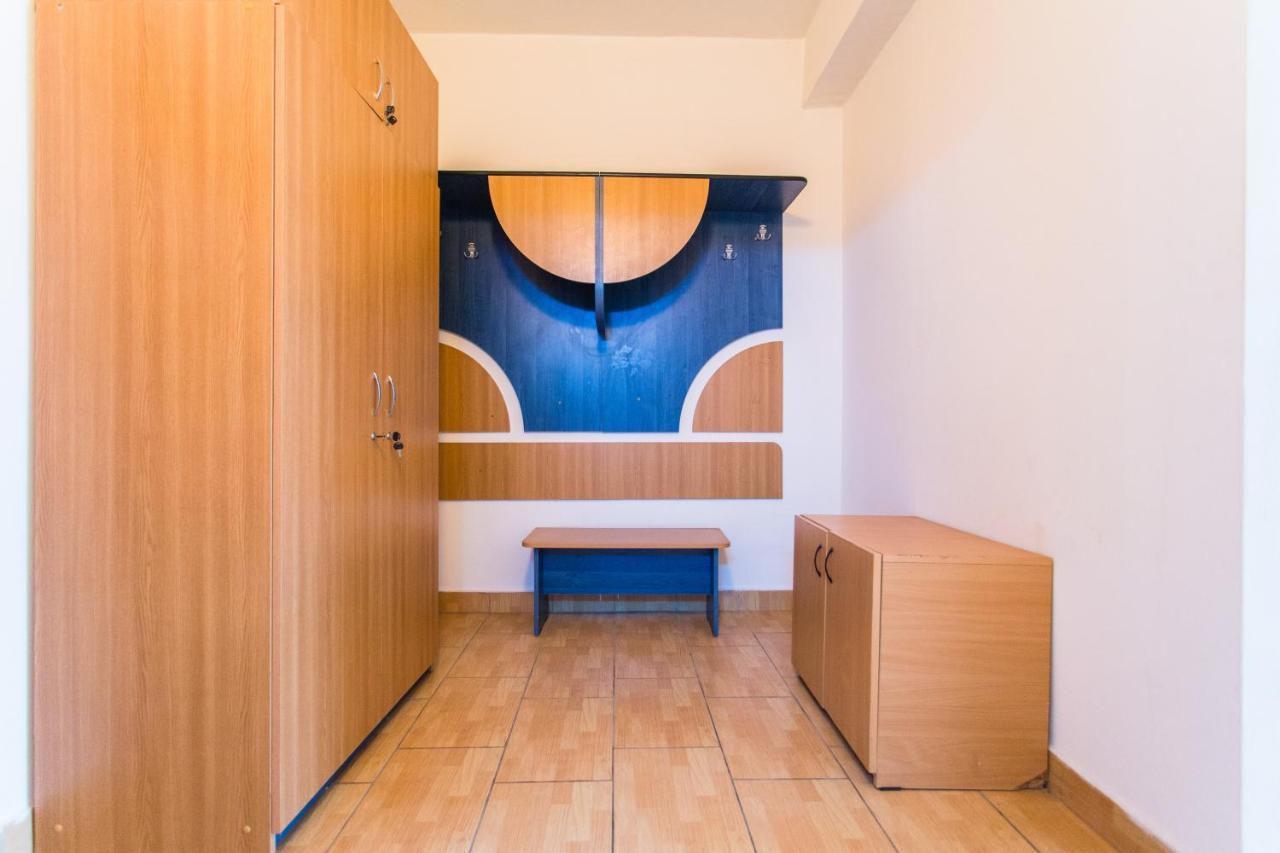 Hostel Horia Plopeni 외부 사진