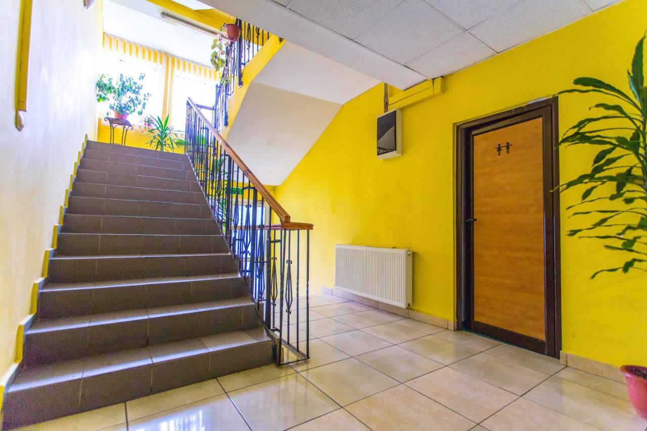 Hostel Horia Plopeni 외부 사진