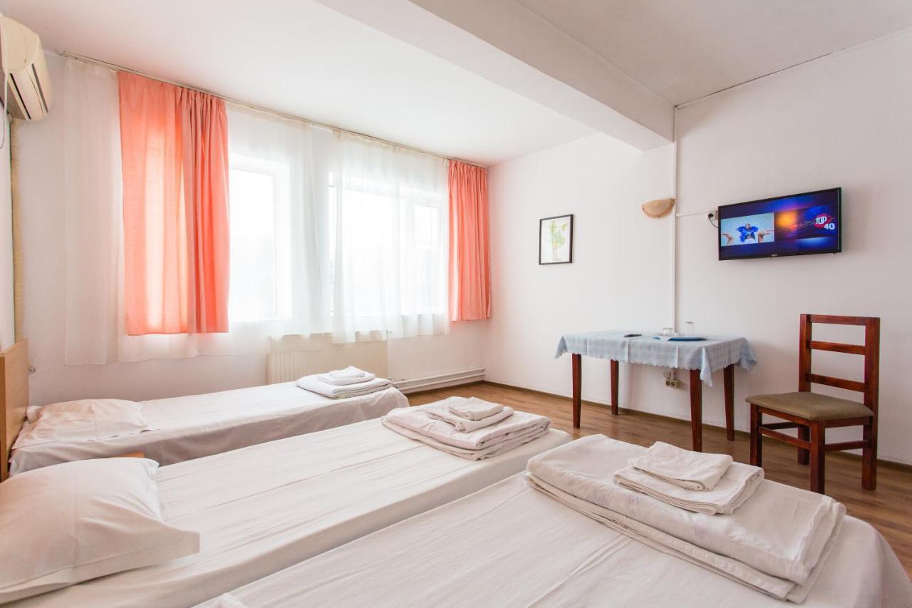 Hostel Horia Plopeni 외부 사진